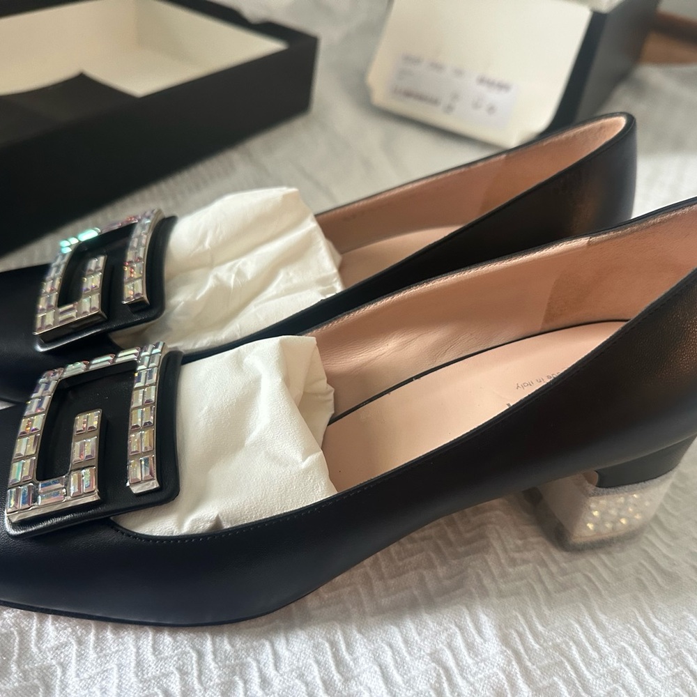 Gucci Black Loafers with Embellished Buckle and Heel